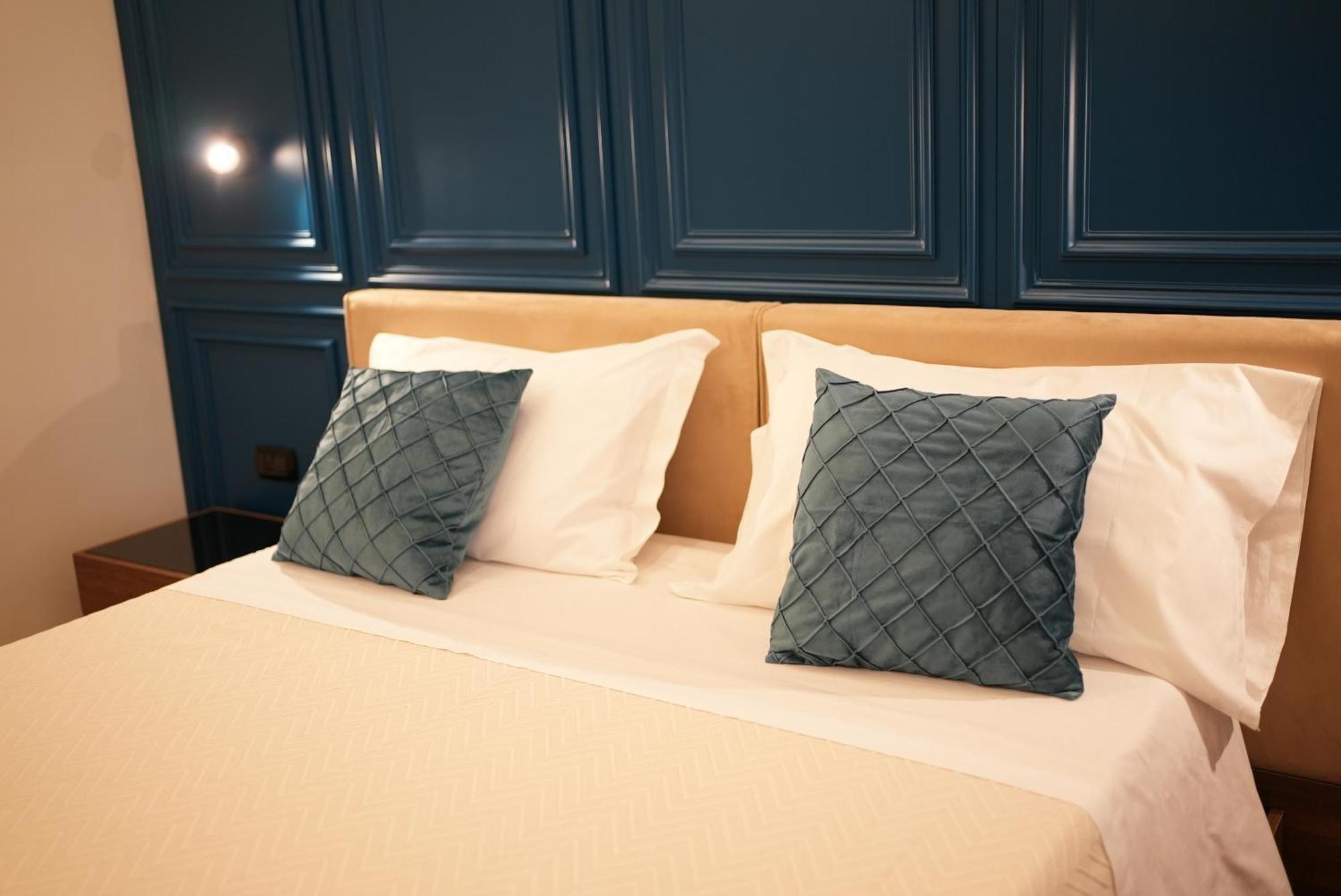 Re Di Cuori Hotel 卡伊阿内洛 外观 照片