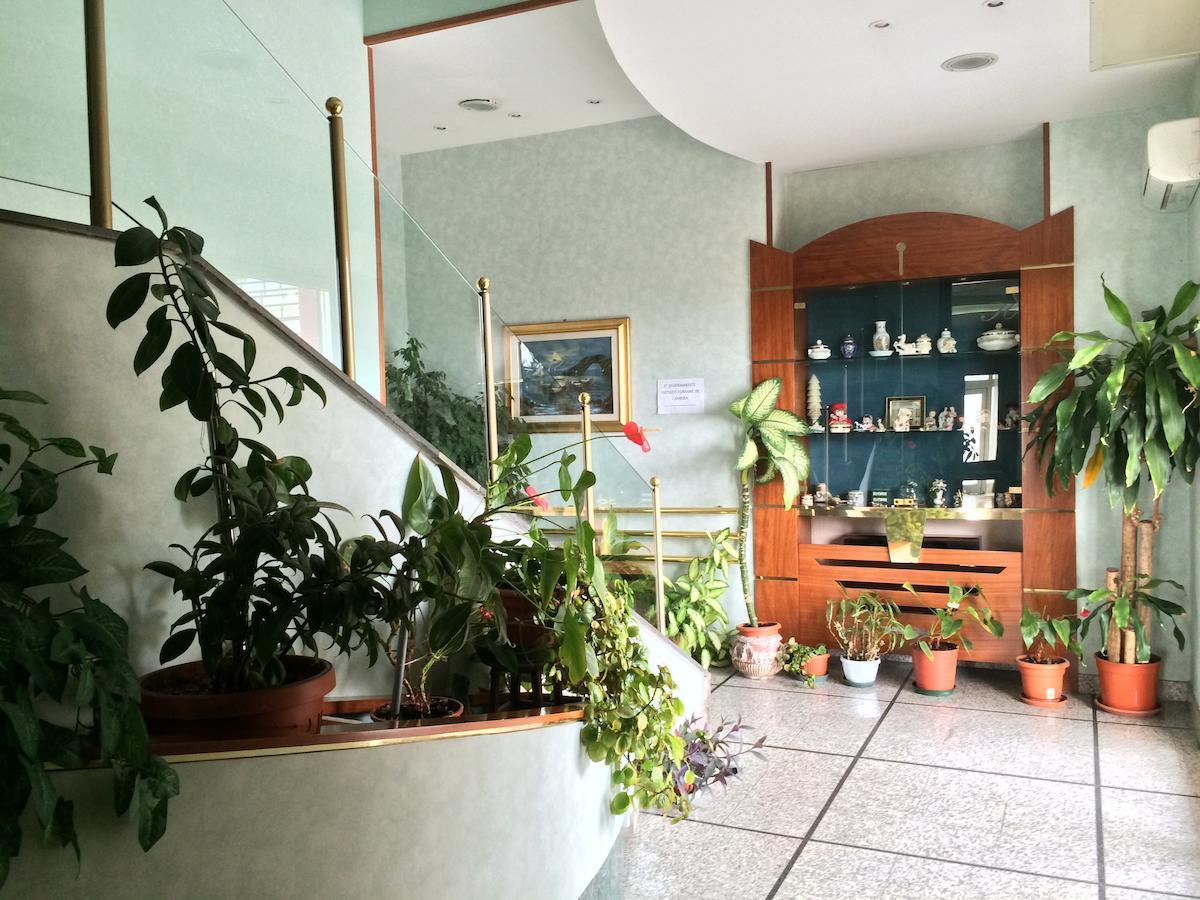 Re Di Cuori Hotel 卡伊阿内洛 外观 照片